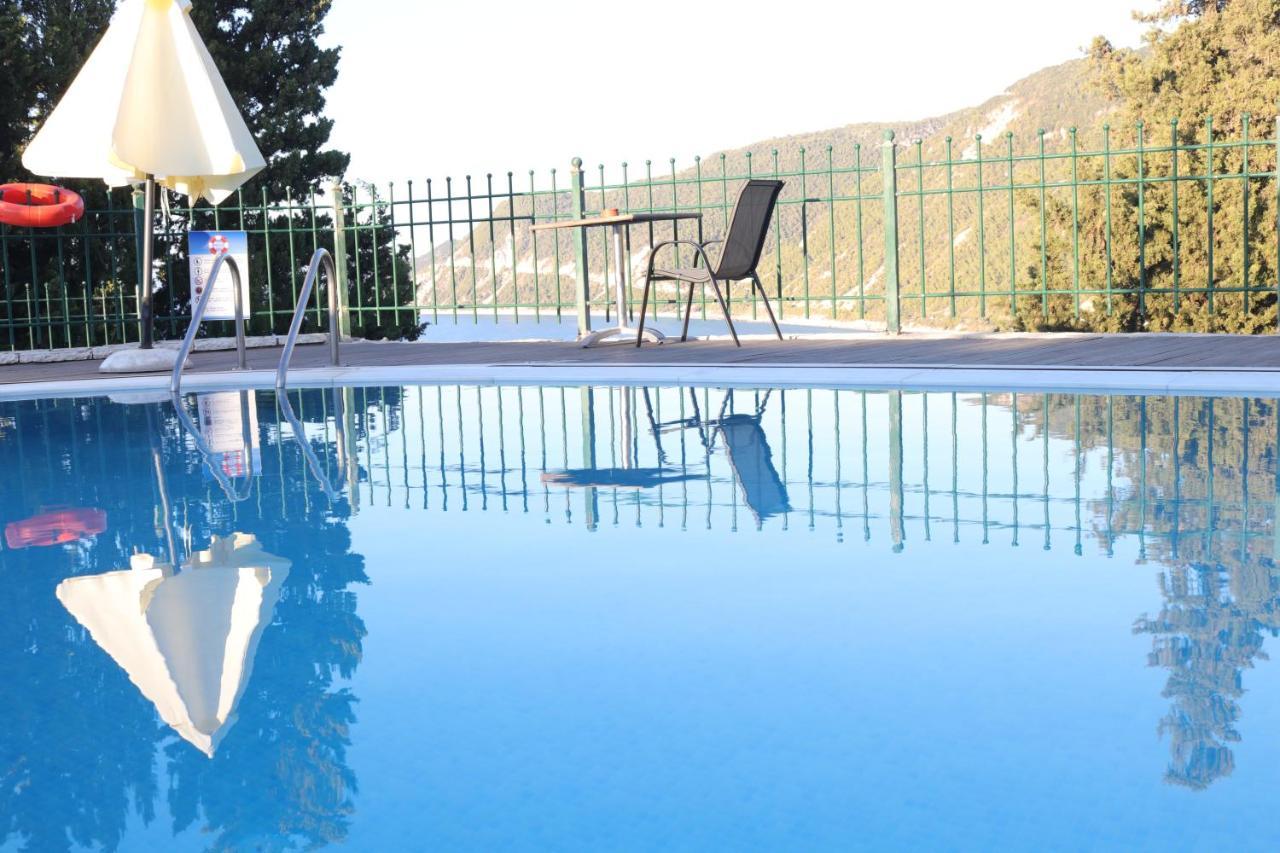 Villa Milia Áyios Nikítas Exterior foto